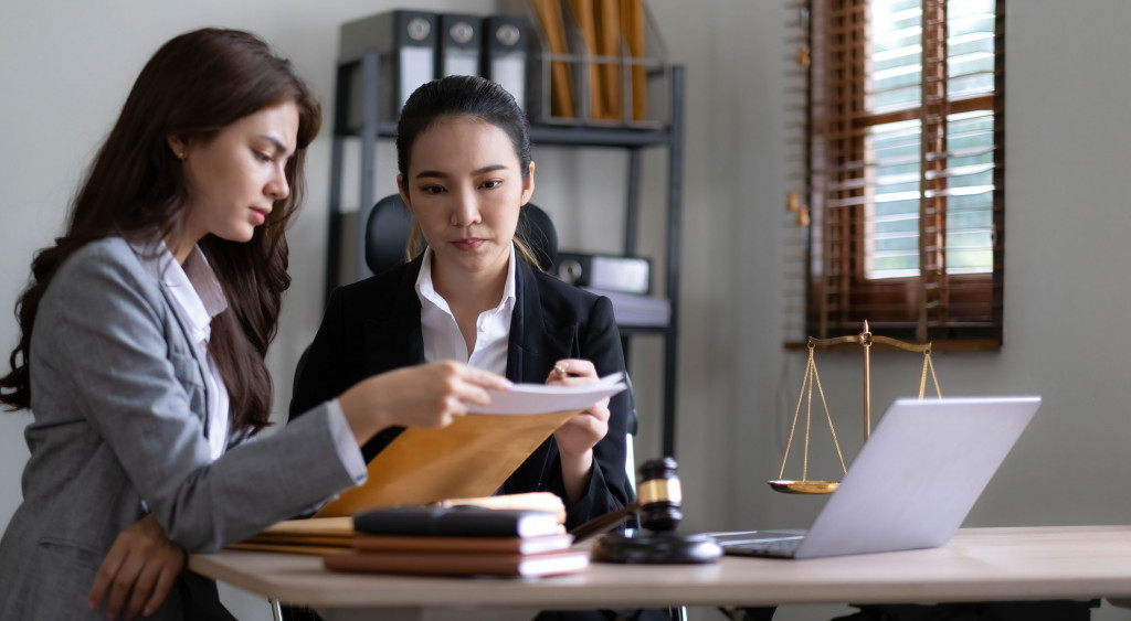 Unsure About Employee Unionization? by BFC Funding
